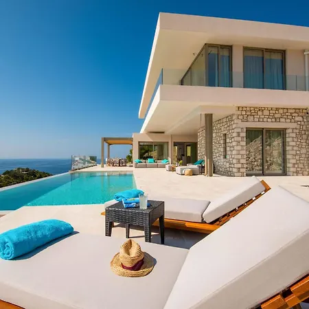 Villa Seawhisper By Paxosretreats *