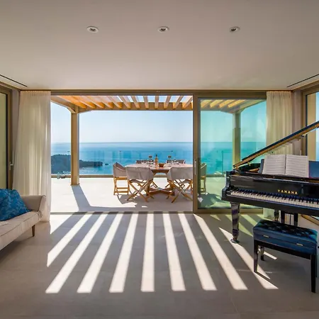 Villa Seawhisper By Paxosretreats